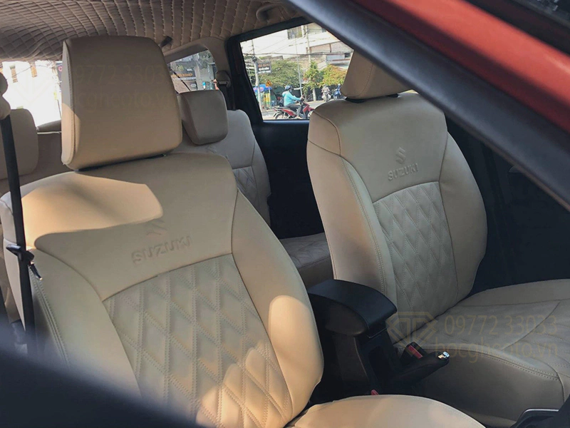Image for Bọc Ghế Da Xe XL7